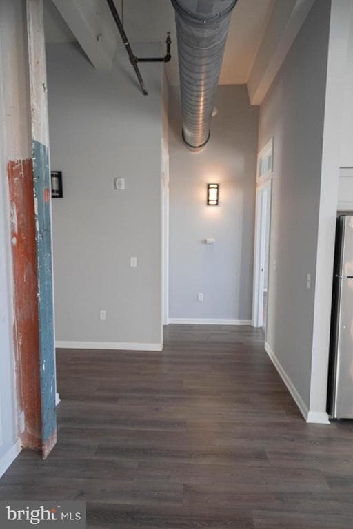 Building Photo - 218 W Main St