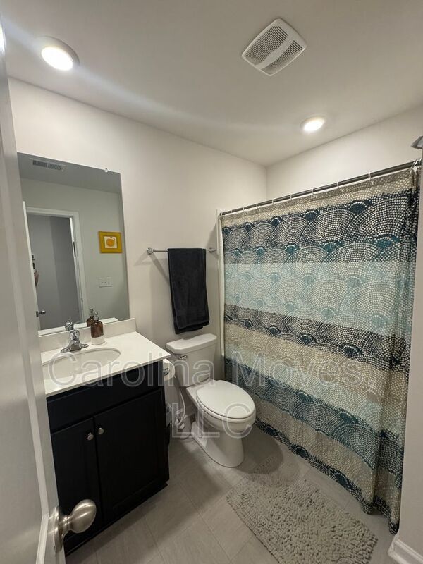 Building Photo - 405 Sea Grit Ct