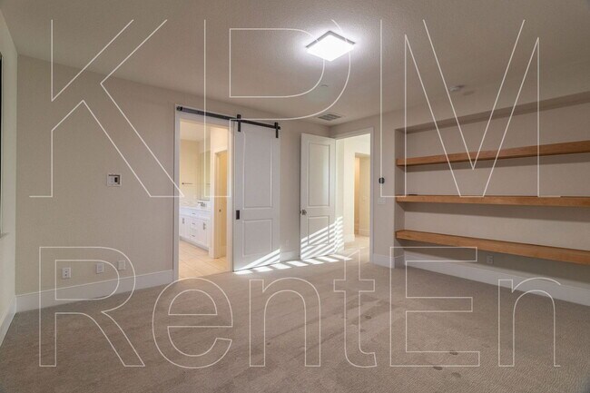 Building Photo - 10940 Portside Dr