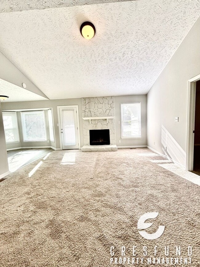 Building Photo - 7 MINUTES FROM INTERSTATE! Adorable 3 Bed Two Bath in Raeford - Ready for Move In TODAY!