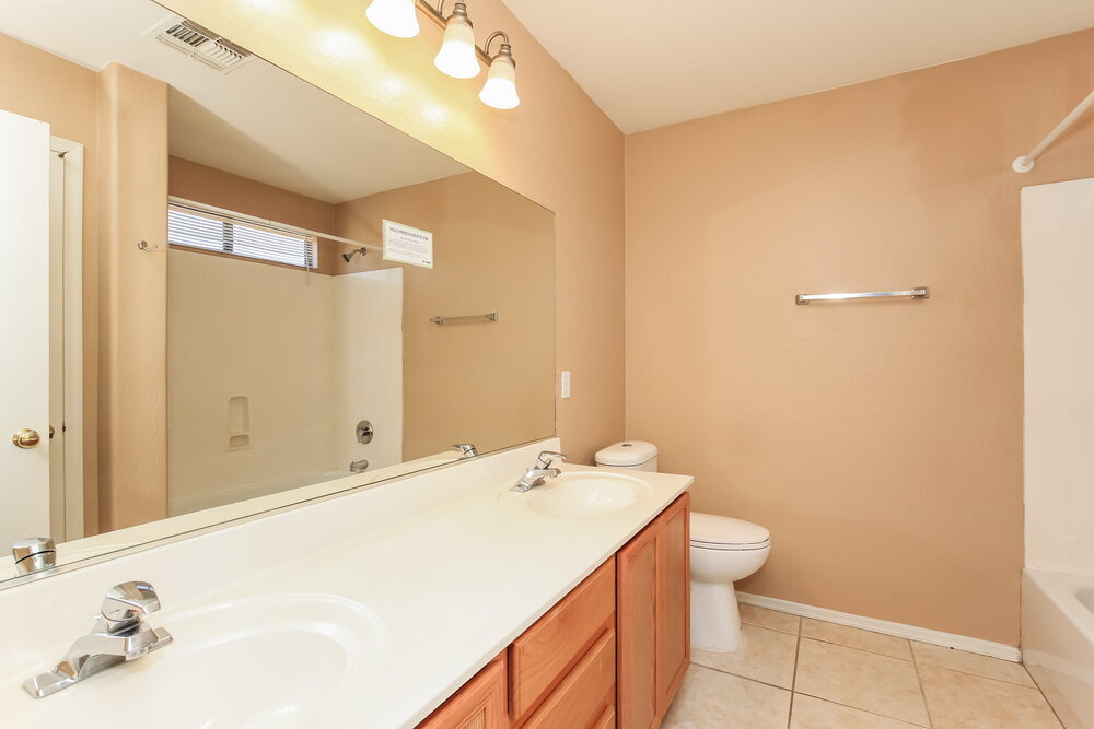 Building Photo - 12901 N 127th Ln