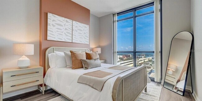 Building Photo - 55 W Church St