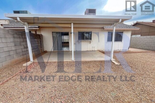 Building Photo - 1Bed/1Bath House at 31st Ave/Beardsley! $1...