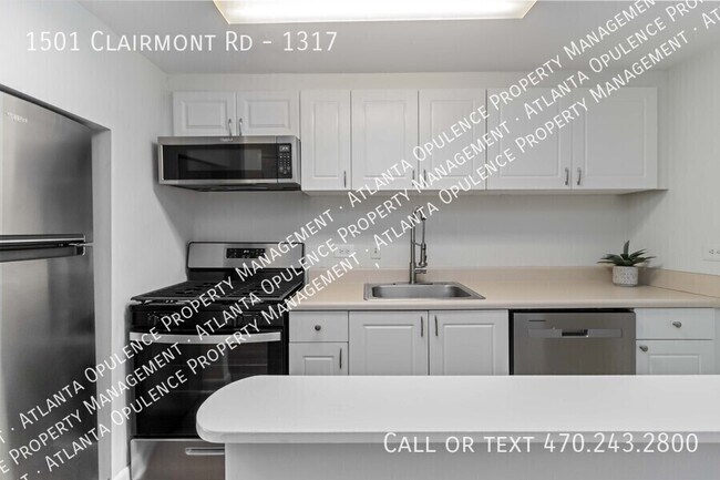 Building Photo - 1501 Clairmont Rd