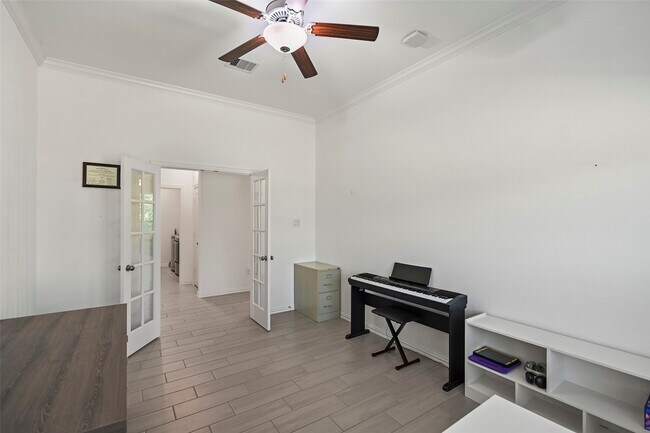 Building Photo - 19102 Brazos Bend Park Dr