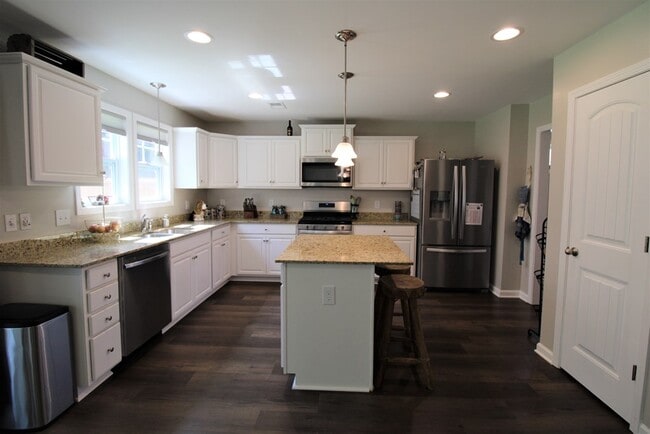 Building Photo - 175 Whitetail Cir