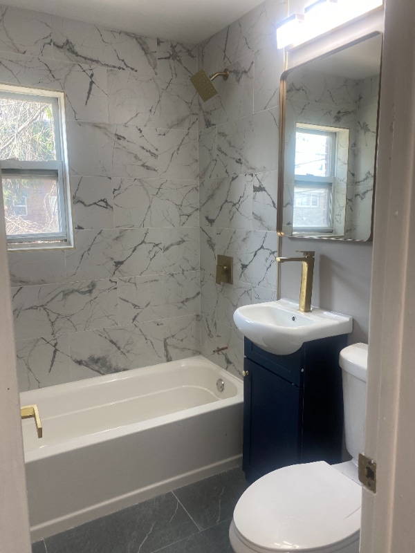 Building Photo - 363 Park Ave