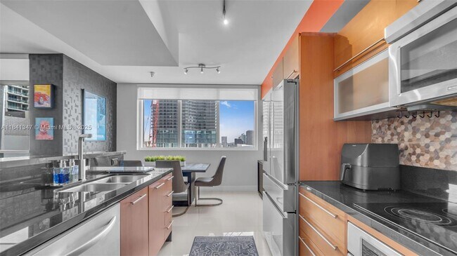 Building Photo - 244 Biscayne Blvd