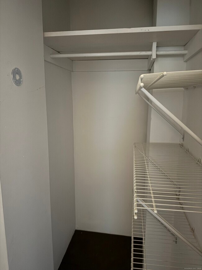 Building Photo - 259 Old Whitfield St