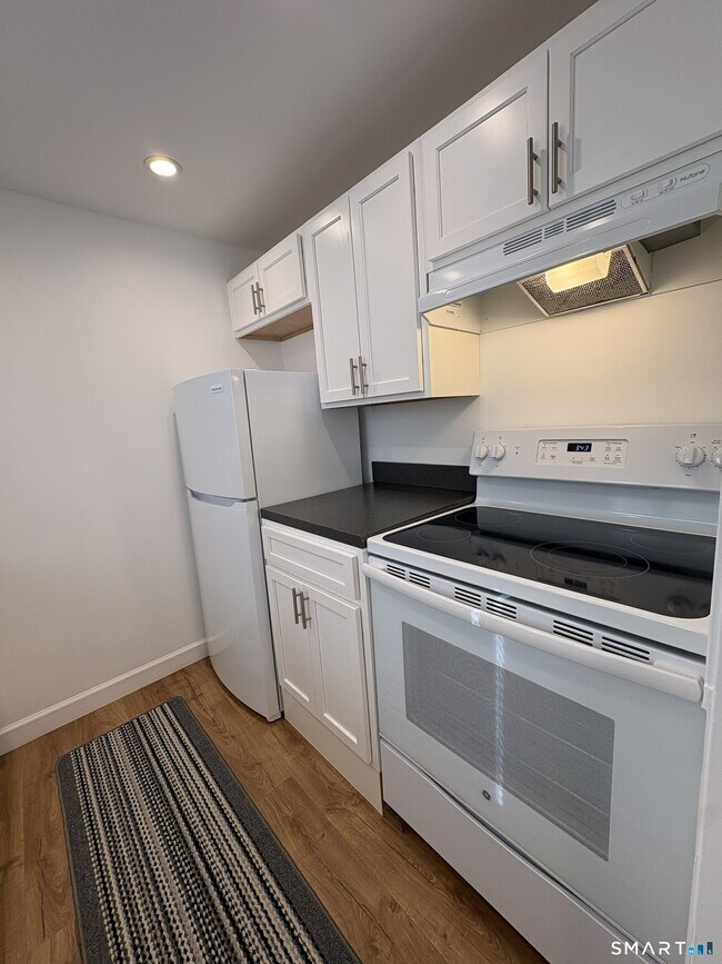 Building Photo - 23 Harry Brook Village