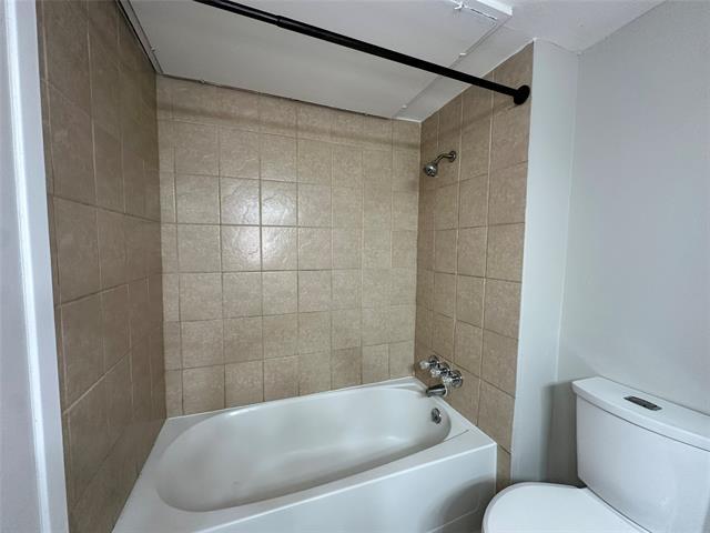 Building Photo - 5809 Harvest Hill Rd