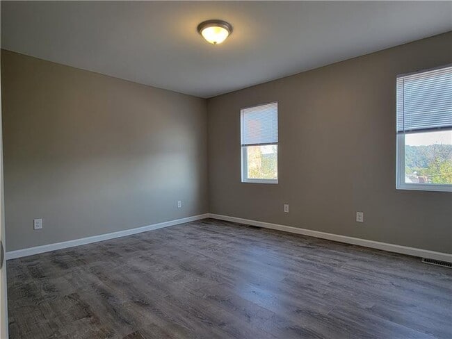 Building Photo - 1040 Wilson Pl