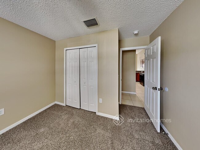 Building Photo - 563 Lindsay Anne Ct