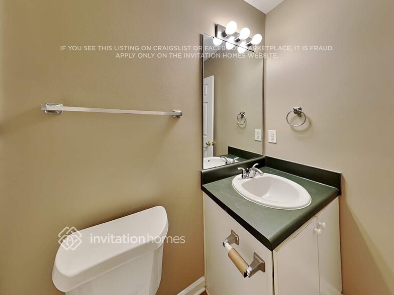 Building Photo - 5828 Bryanstone Pl