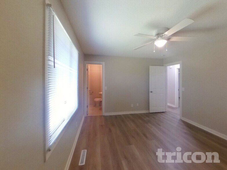 Building Photo - 13548 Dan Patch Dr