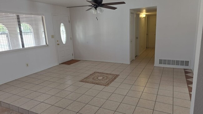 Building Photo - HOME FOR RENT IN ANTHONY TEXAS