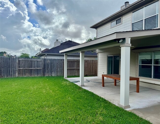 Building Photo - 8930 Aspen Pl Dr