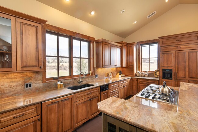 Building Photo - 1124 Heritage Dr