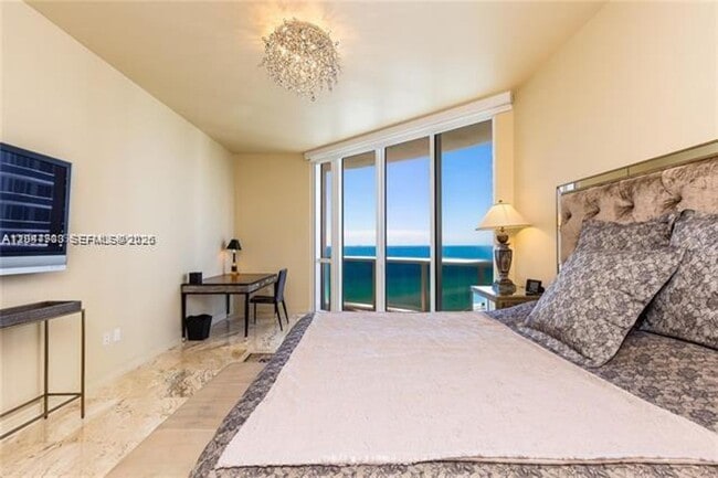 Building Photo - 16001 Collins Ave