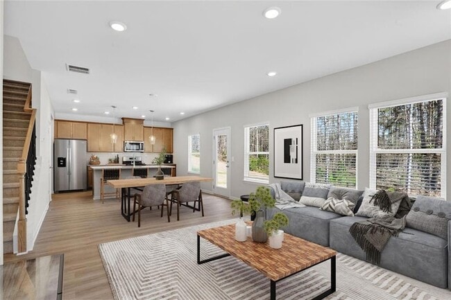 Building Photo - 6929 Winchester Pl