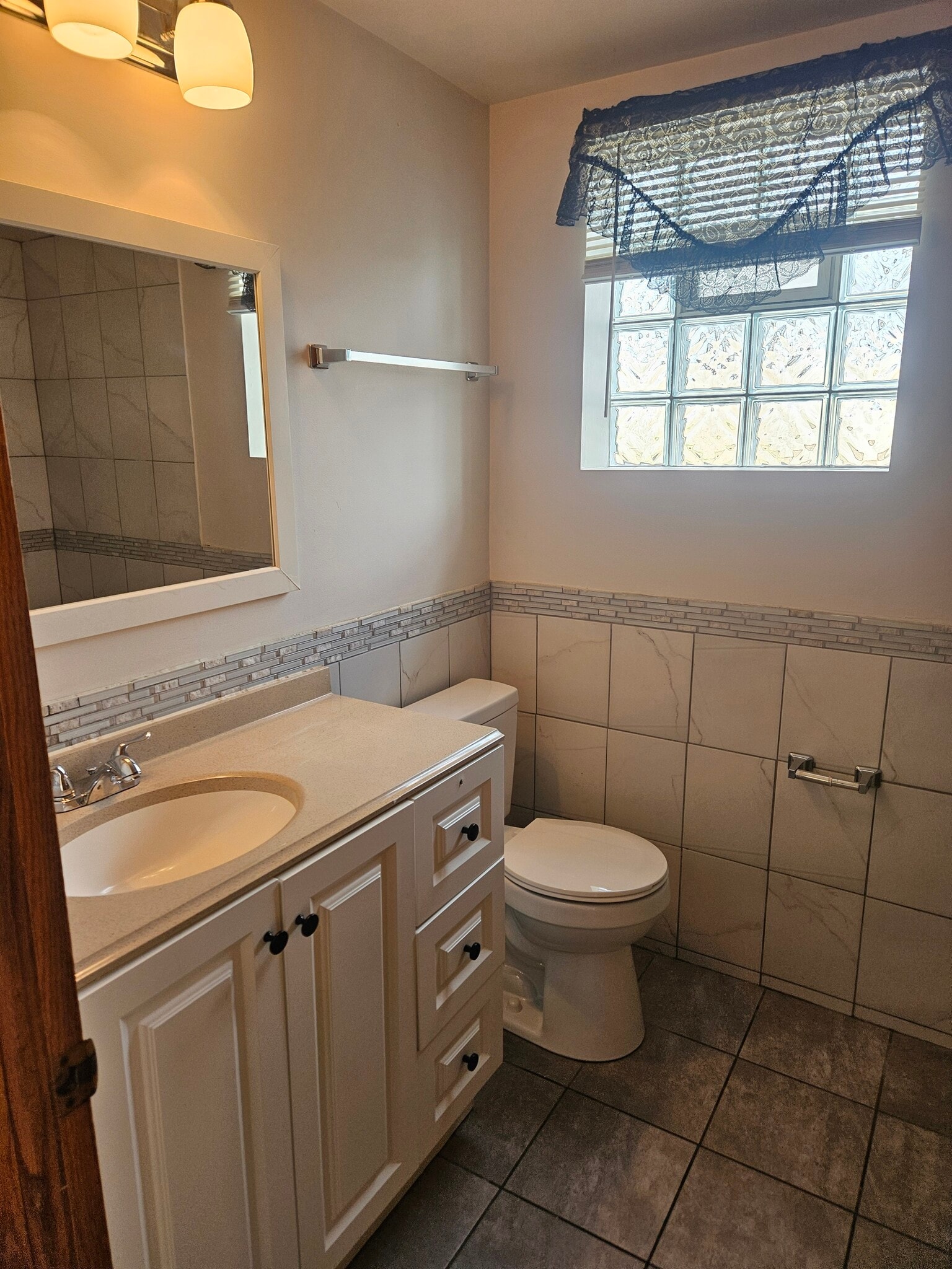 Bathroom - 7926 S Kedzie Ave