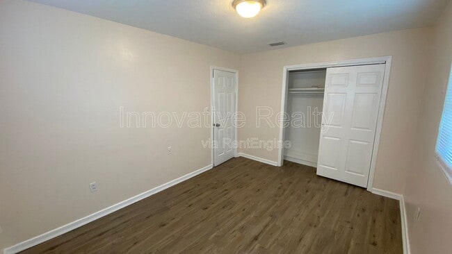 Building Photo - 4911 Danny Boy Cir