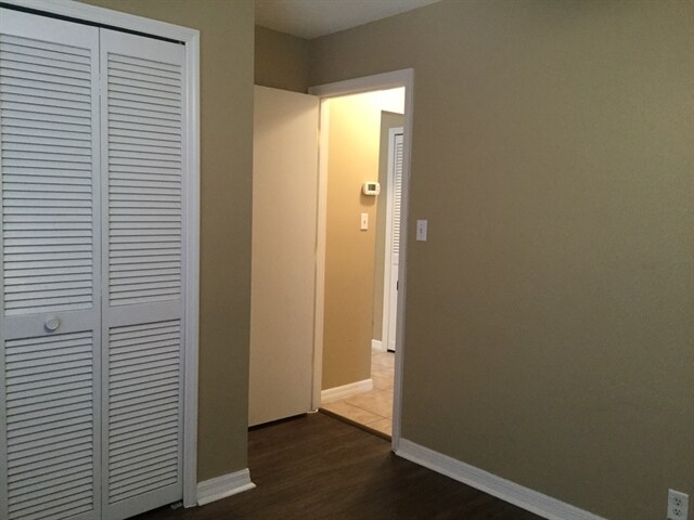 Building Photo - 15920 Lake Orienta Ct