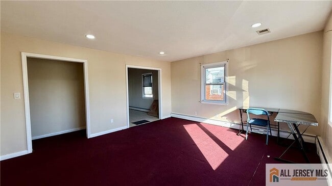 Building Photo - 1340 Roosevelt Ave