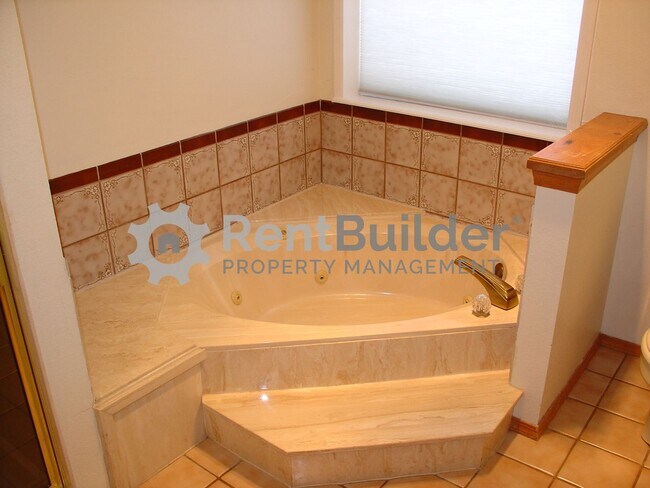 Building Photo - CALL US TODAY AT (505) 808-6467 TO SCHEDULE A CONVENIENT SHOWING