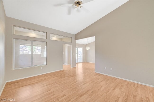 Building Photo - 9356 Villa Ridge Dr