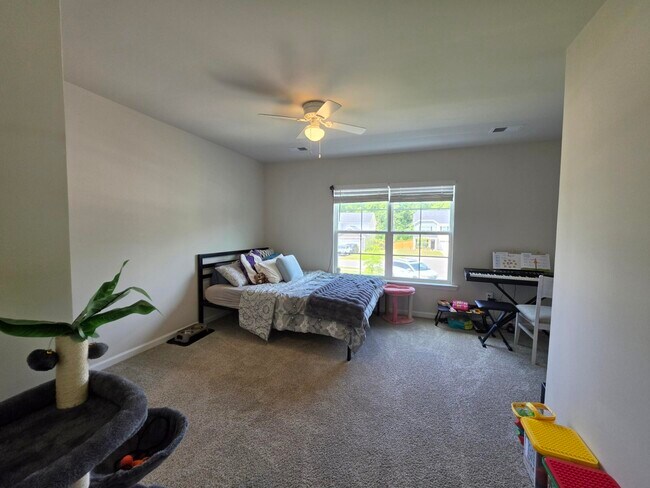 Building Photo - 1812 Lacebark Dr