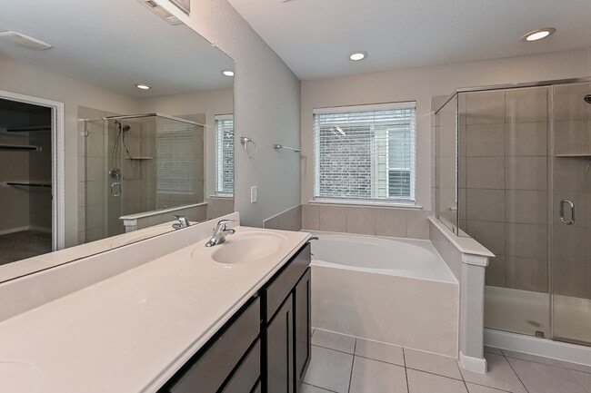 Building Photo - 9119 Newcroft Ct