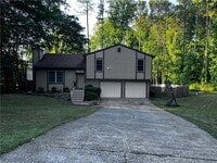 Building Photo - 3905 Trade Wind Ct