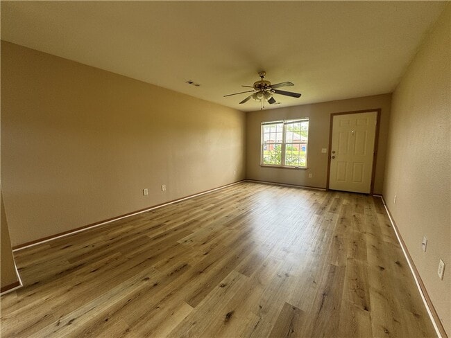 Building Photo - 1302 N 22nd St