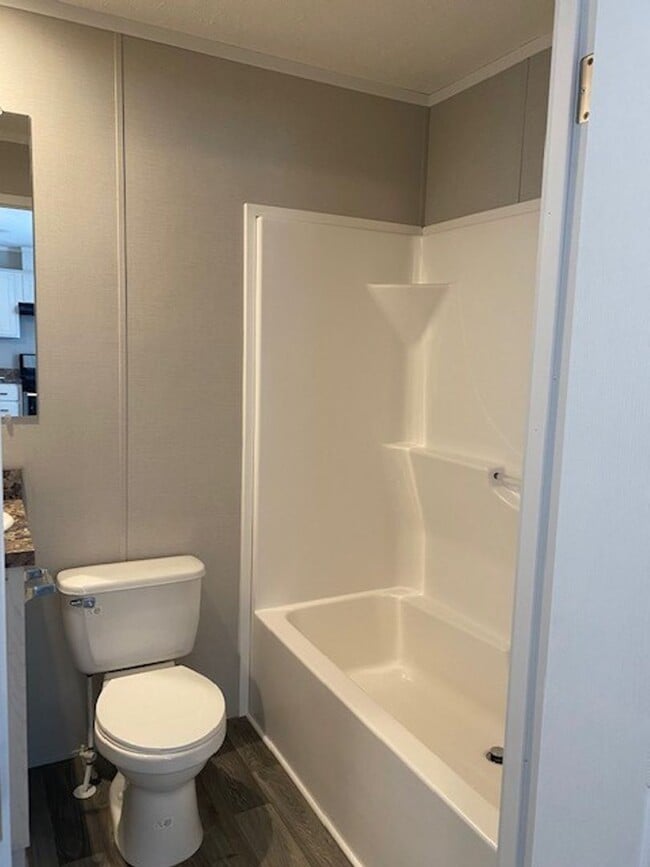 Building Photo - Lot 10