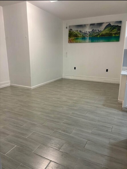 Building Photo - 27949 SW 133rd Ave