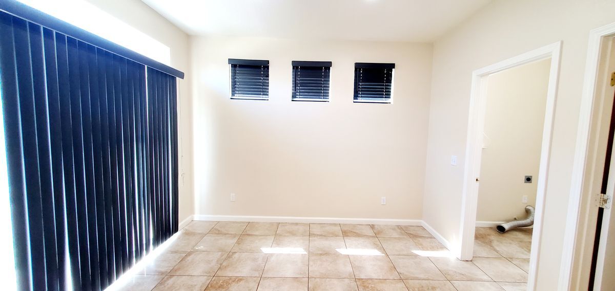 Building Photo - 1618 Fontanella Way