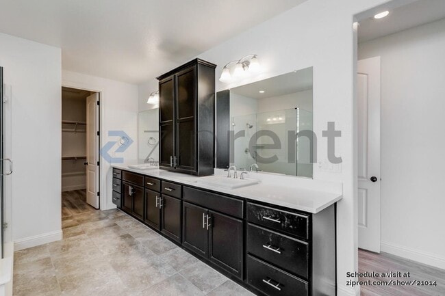 Building Photo - 2771 Rio Grande Dr