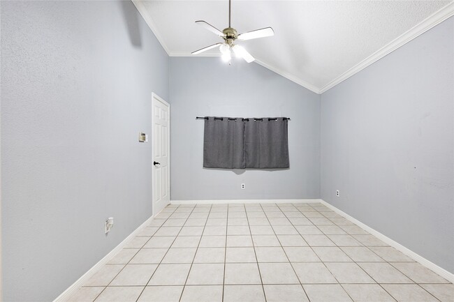 Building Photo - 11514 Gullwood Dr