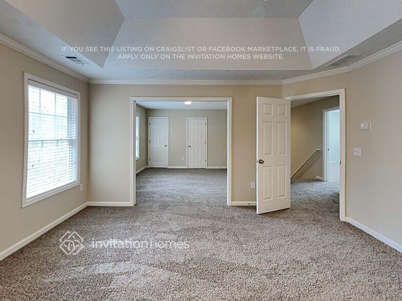 Building Photo - 633 Country Grove Ln NE