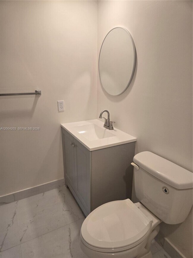 Building Photo - 9610 S Belfort Cir