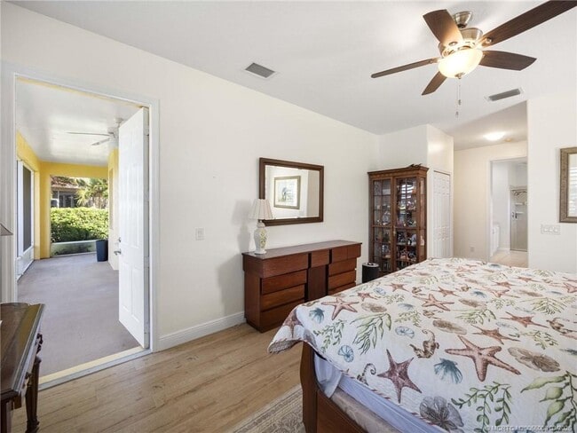 Building Photo - 155 56th Dr SW