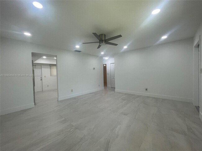 Building Photo - 25450 SW 107th Ave