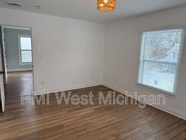 Building Photo - 1317 Morgan St NW