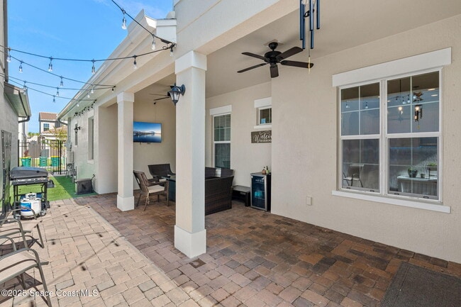 Building Photo - 8110 Allure Dr