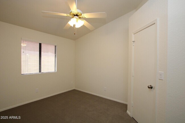 Building Photo - 4520 E Wildwood Dr