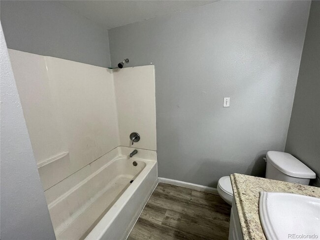 Building Photo - 1590 Clinton St