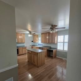 Building Photo - 635 E 200 N
