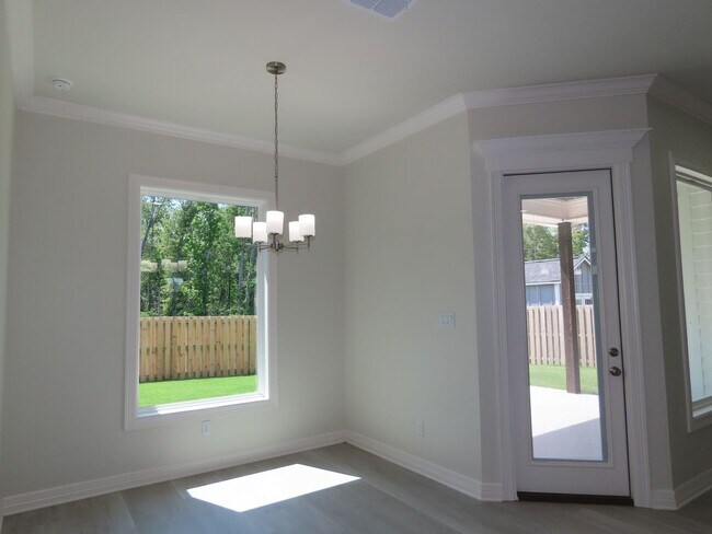 Building Photo - Luxurious, Built in 2024!  3 Bedroom, 2 Ba...