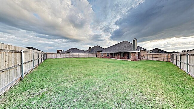 Building Photo - 14316 Limestone Ln